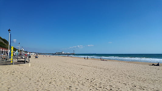 Playa de Bournemouth, primera línea de playa, junto al mar, Playa, vacaciones, Bournemouth, vacaciones