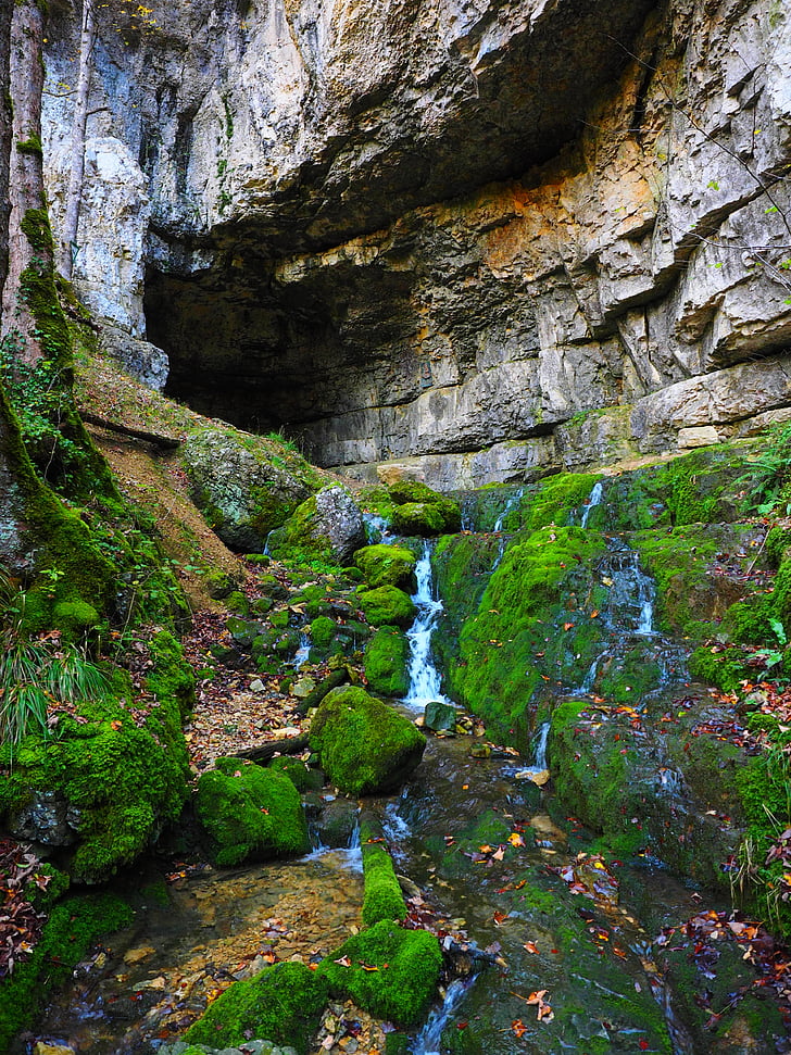 elsach, rivière, Grotte de Falkensteiner, Bade Wurtemberg, Jura Souabe, stetten grave, Bad urach