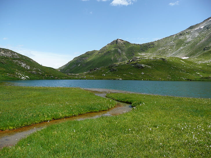 Bergsee, Lac, Sky, eau, montagnes, Suisse, Meadow