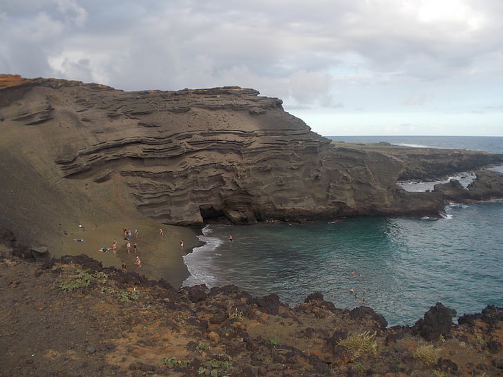 green sands, papakōlea beach, hawaii, big island, cinder cone, sea, coastline