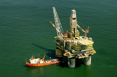 Ρωσία, πλατφόρμα πετρελαίου, εγκατάσταση γεώτρησης, βάρκα, πλοίο, στη θάλασσα, Ωκεανός