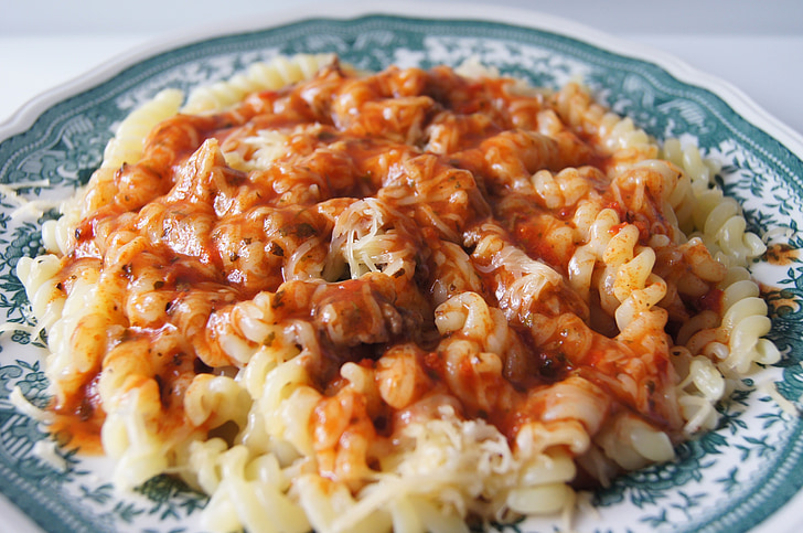 stravování, špagety, těstoviny, tomatová omáčka, večeře, Boloňské špagety, vaření