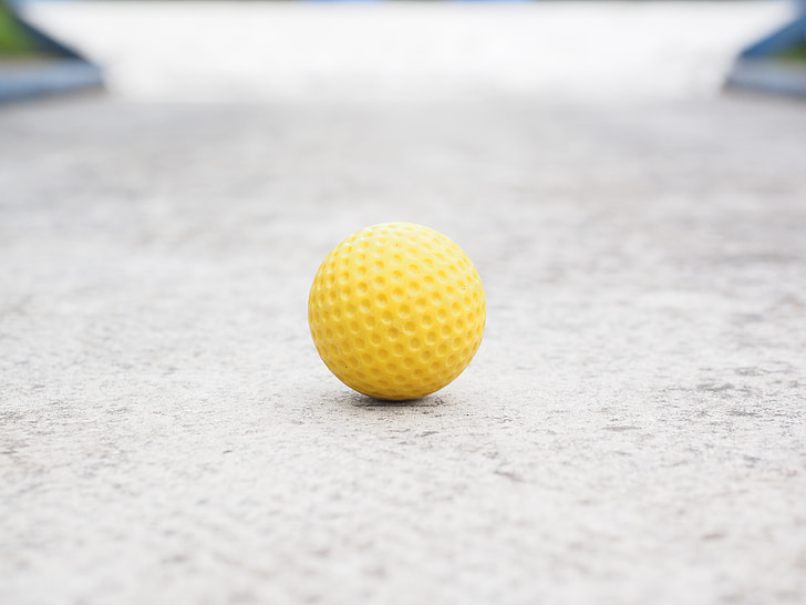 Kugel, Mini-Golf-ball, gelb, kariert, Kugelführung, Minigolf, Minigolf-Anlage