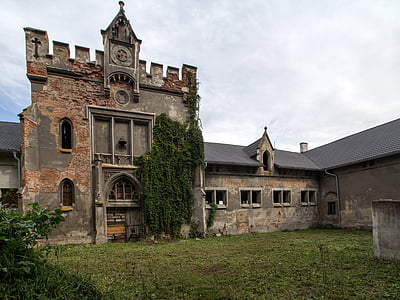 hrad kapadia, horní Slezsko, ruiny