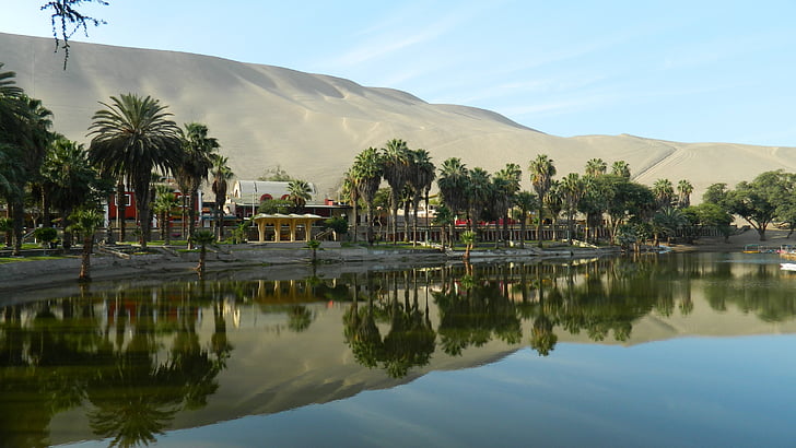 oase av huacachina, ICA - peru, vann speil