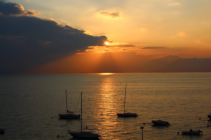 garda, clouds, sun, sailing boats, abendstimmung, sunset, water