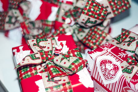 Karácsony, ajándékok, ajándékok, csomagolás, íjak, ünnepi, ünnepek