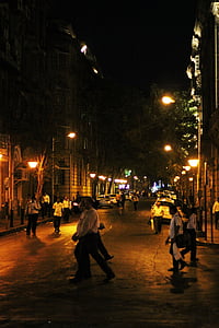 Mumbai, rua, à noite, pessoas, Índia, cidade, urbana