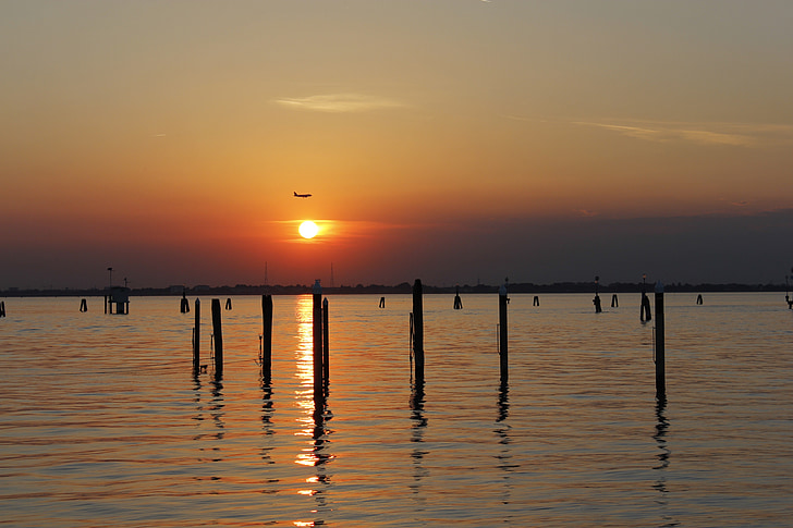 Benátská Laguna, ostrov Burano, Západ slunce