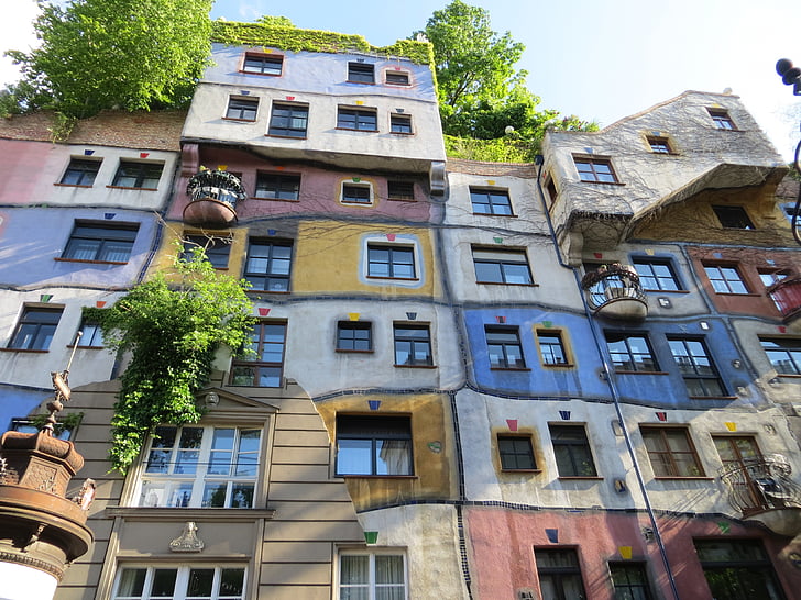 Hundertwasser, Hundertwasserhaus, Wien, Itävalta, julkisivu, rakennus, arkkitehtuuri