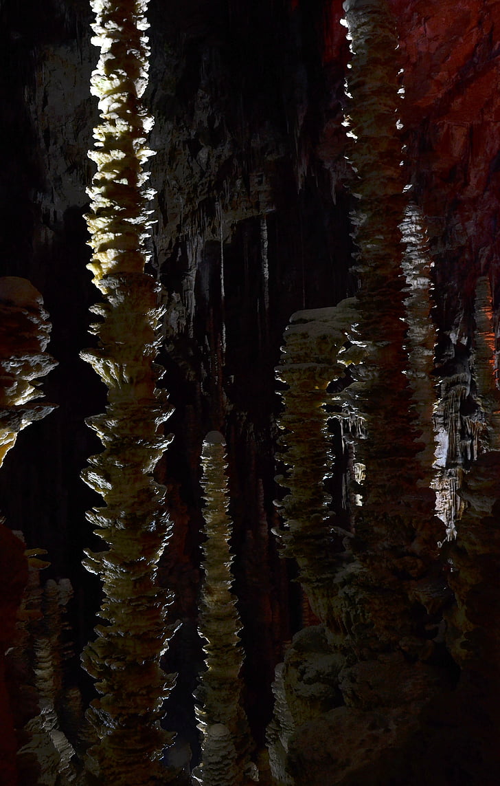 Aven armand, sztalagmitok, barlang, Cévennes nemzeti park, Franciaország, karszt, geológia
