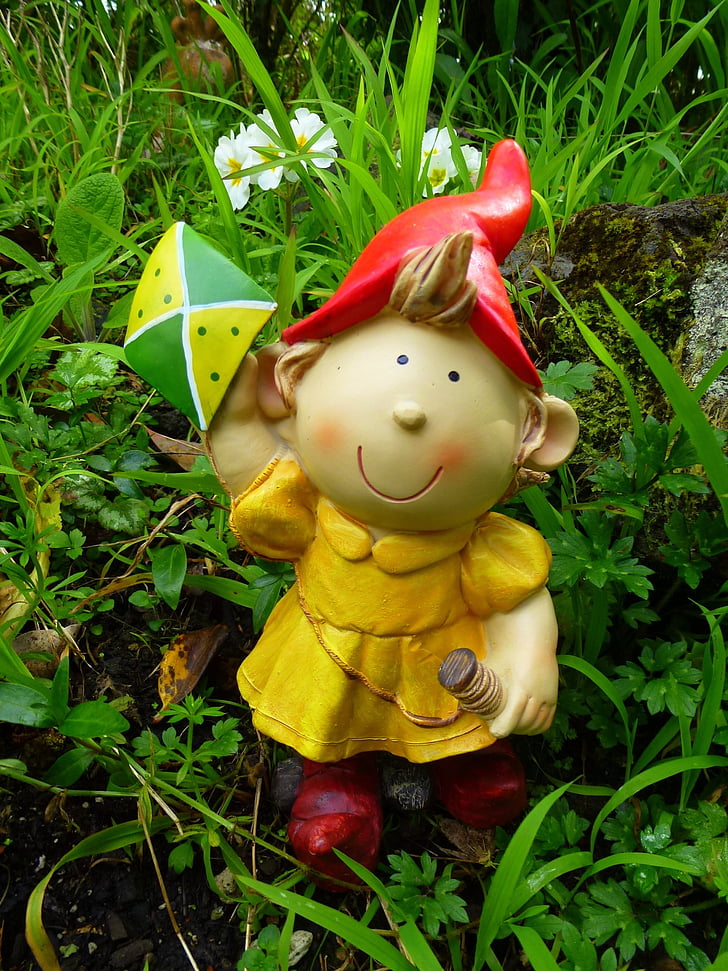gnome, Kite, meisje, schattig, geel, spelen, buiten
