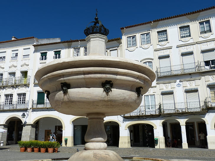 Évora, Portugal, gamla stan, utrymme, marknaden, fasad, fontän