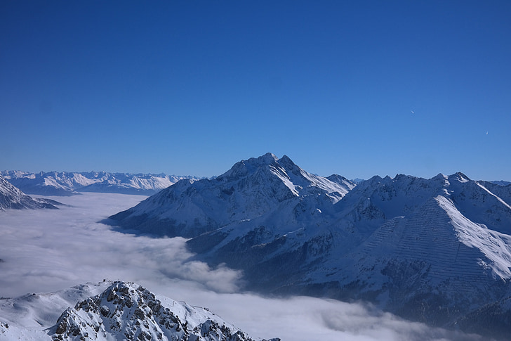 ski area, arlberg, winter, mountains, mountain peaks, wintry, fog