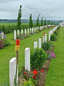 náhrobní kameny, Připomínaná událost, vojenské, vojáci, vzpomínka, náhrobky, Památník