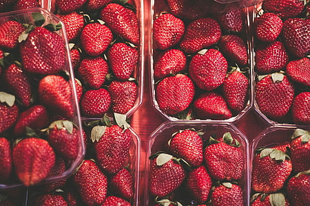 aardbeien, veel, voedsel, vruchten, containers, stapel, stapel