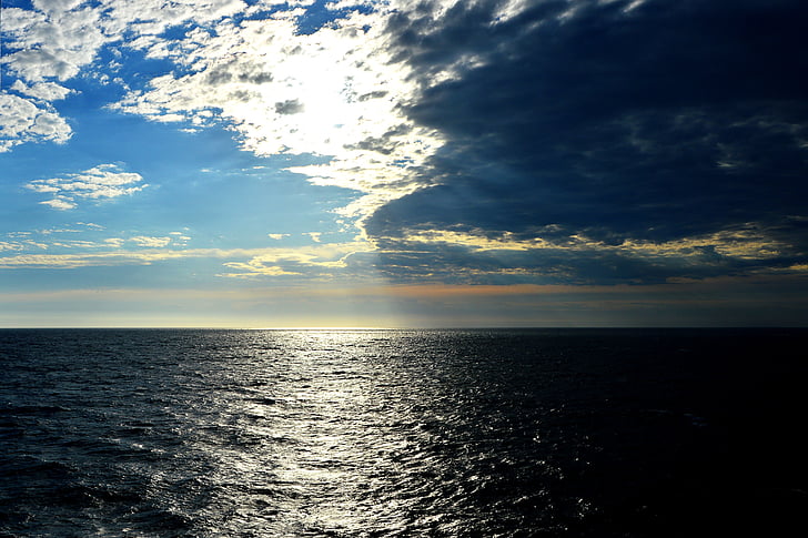 soluppgång, Medelhavet, moln, Holiday