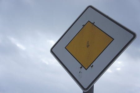 route principale, droit de passage, panneau de signalisation, panneau de signalisation, Bouclier, panneau de signalisation, route