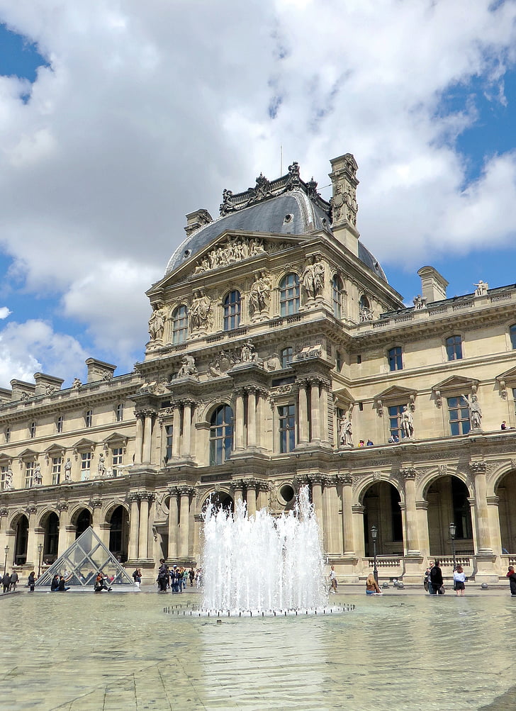 Paryžius, Luvras, paviljonas, vandens planas, veidrodis, Vandens purkštukas, statula