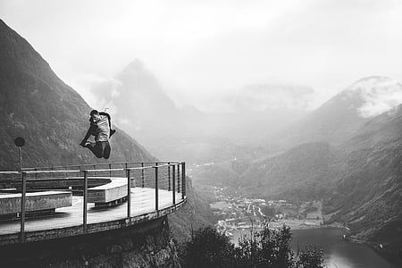 svart-hvitt, hopping, mann, person, byen, dalen, utsiktspunkt