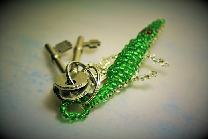 bunch of keys, key ring, keys, green, beads, wire, ornamental