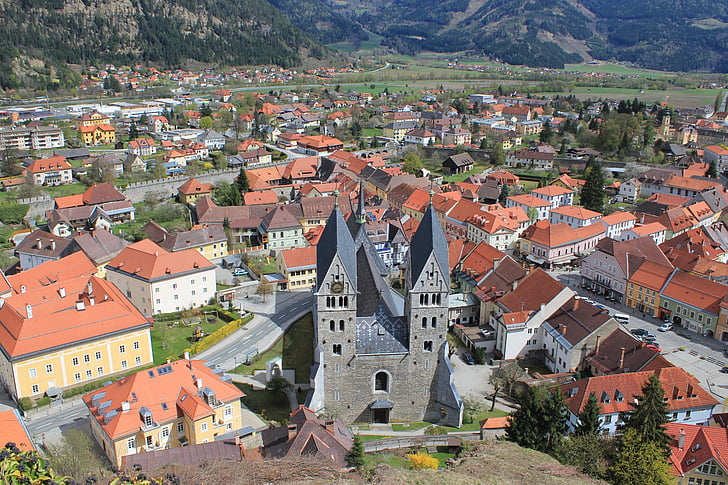 : Friesach, Austria, maastik, hoonete, kirik, majad, kodu