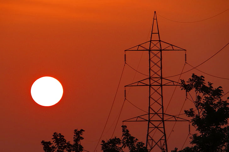 solnedgang, elektrisk pylon, elektrisk tower, shimoga, Karnataka, India, skumring