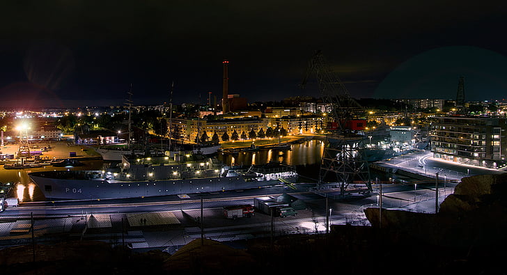 Rzeka, okręt wojenny, ćwiczenia wojskowe, Turku, noc, Miasto, Finlandia swan