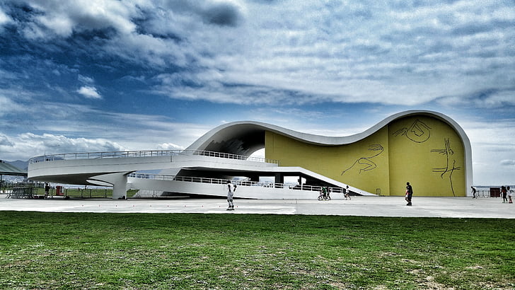 Niemeyer, Brasilia, teatteri, arkkitehtuuri