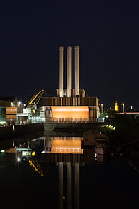 Würzburg, müllheizkraftwerk, Vācija, galvenais, nakts fotogrāfijā