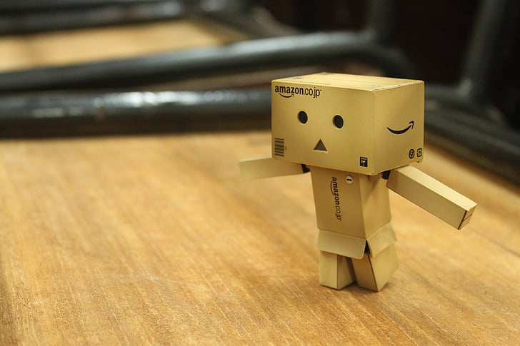 danbo, action figure, flying, dreaming, love, cute, expression