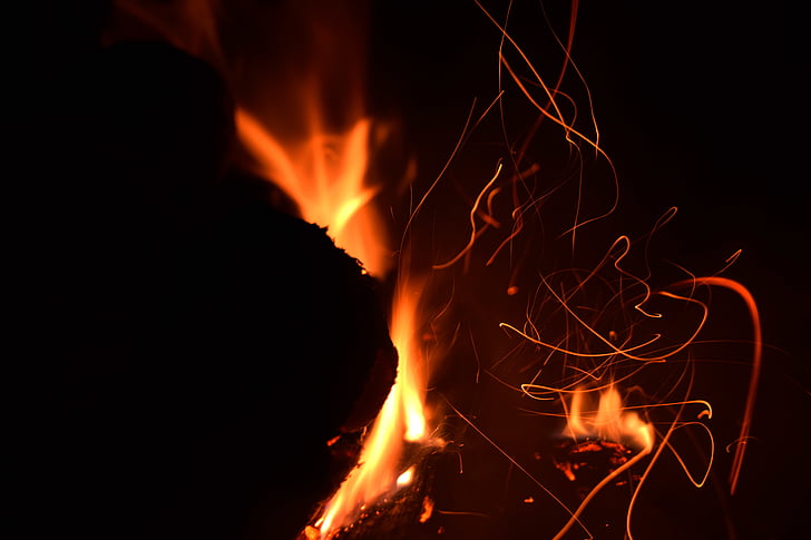 žerjavica, ogenj, plamen, toplote