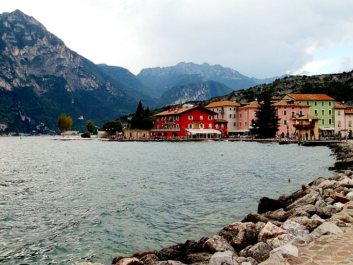 kalns, daba, ainava, ūdens, ezers, Garda, Itālija