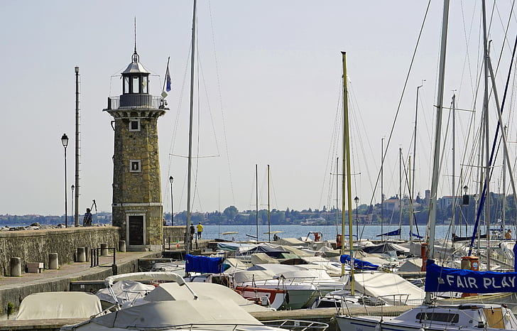 Port, Garda, Lighthouse, paadid, Itaalia, Harbor, Sea