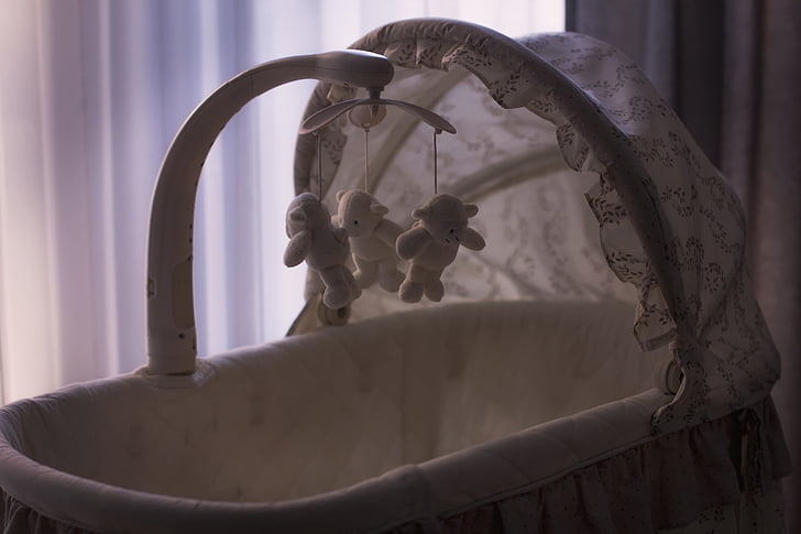 baby, s, white, bassinet, mobile, crib, cradle