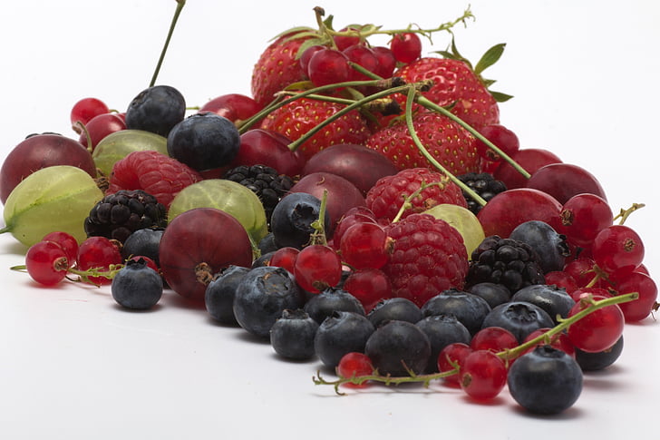 fruit, berries, blackberries, raspberries, strawberry, fruits, food