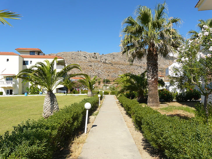 Rhodes, Hotel kompleks, palmer, solen, ferie, palmetræ, arkitektur
