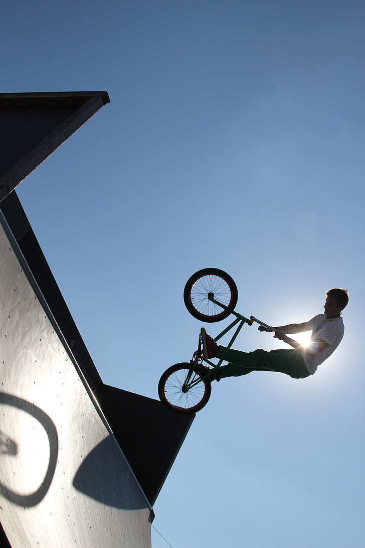BMX, skok, trik, slunce, sportovní, ve vzduchu, kolečko