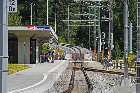 stāvas trases, rhaetian dzelzceļš, Bernina dzelzceļa, ceļa mērītājs, rhätikon, morteratsch, dzelzceļa stacija