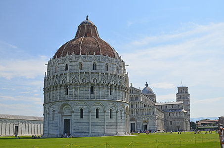 Pisa, Olaszország, keresztelőkápolna, a ferde torony, Toszkána