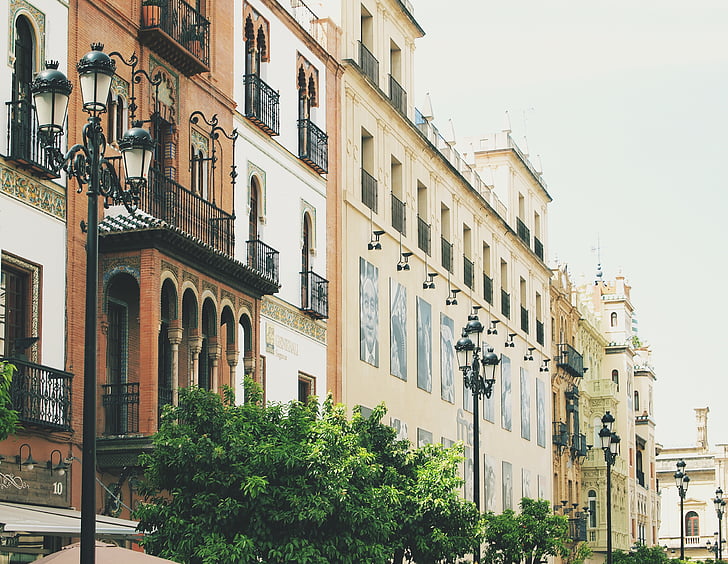 blanc, beix, formigó, edificis, Sevilla, Espanya, arquitectura