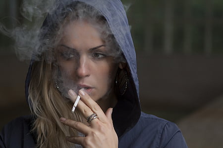 kvinna, rökning, cigarett, tobak, Flicka, ansikte, porträtt