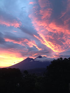 Antigua guatemala, Guatemala, pôr do sol, maravilhoso, céu, nuvens