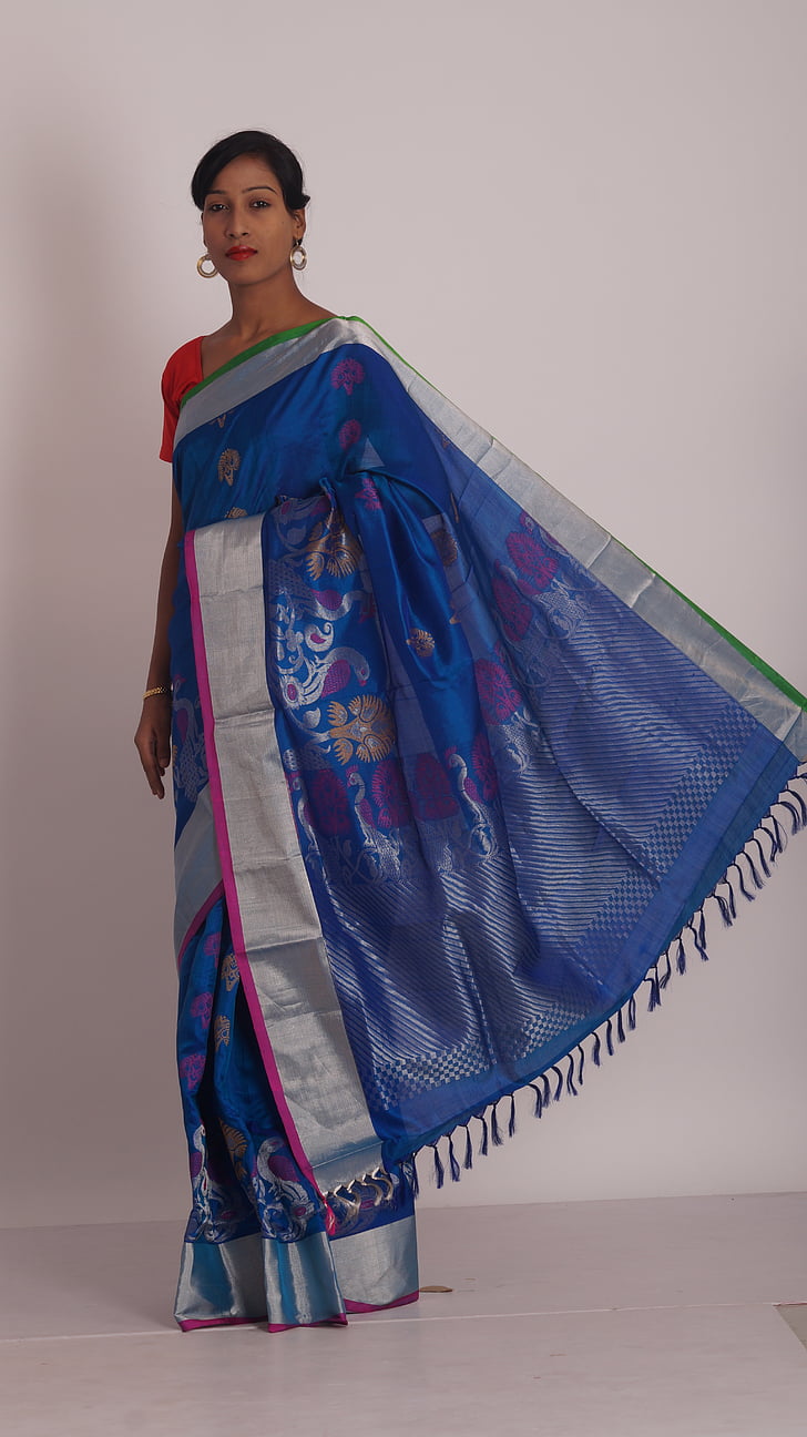 sarees, warna biru Sari, womens memakai, busana India, tradisional