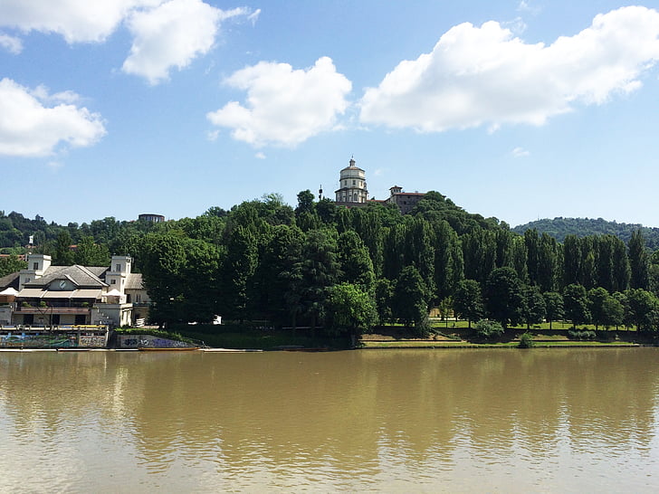 Tôrinô, sông Po, người mẹ tuyệt vời, Piemonte, kiến trúc, địa điểm nổi tiếng, nền văn hóa