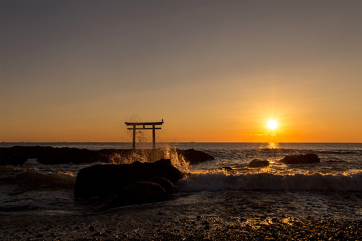 sea, sunrise, wave, morning, ocean, torii, orange