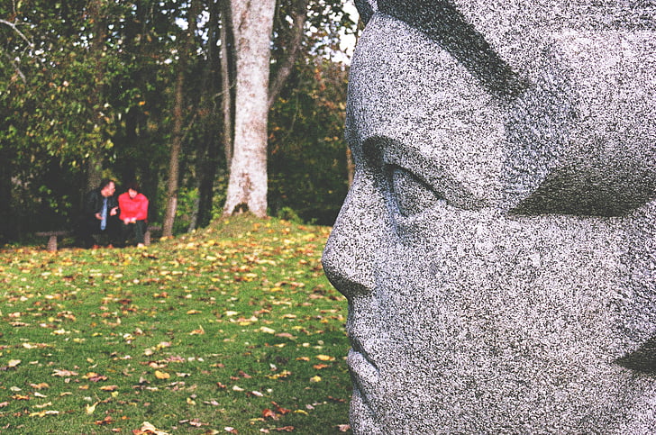 mujer, s, busto, hormigón, estatua de, arte, otoño