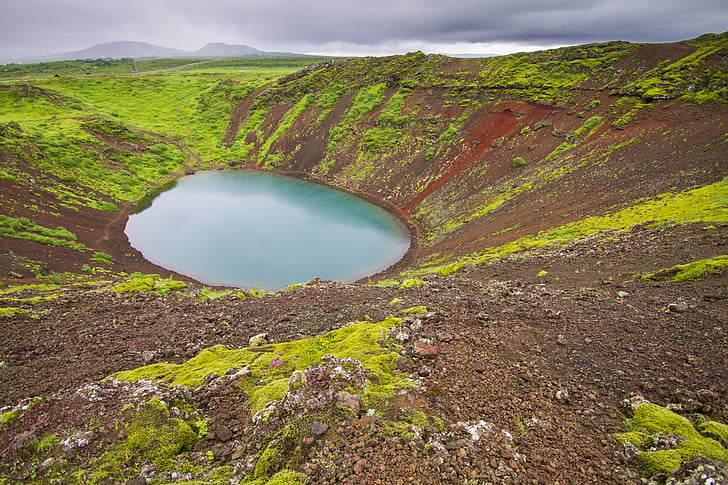 Volcán, Cráter, cráter volcánico, Lago del cráter, Kerio, Islandia, Escena rural