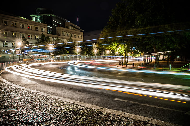 longa exposição, Berlim, à noite, capital, tráfego, velocidade, trilha de luz