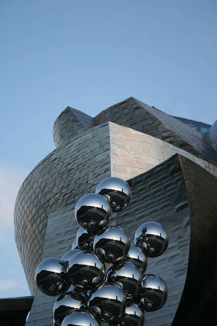 Hiszpania, Bilbao, Guggenheima, niski kąt widzenia, niebieski, zbudowana konstrukcja, Architektura